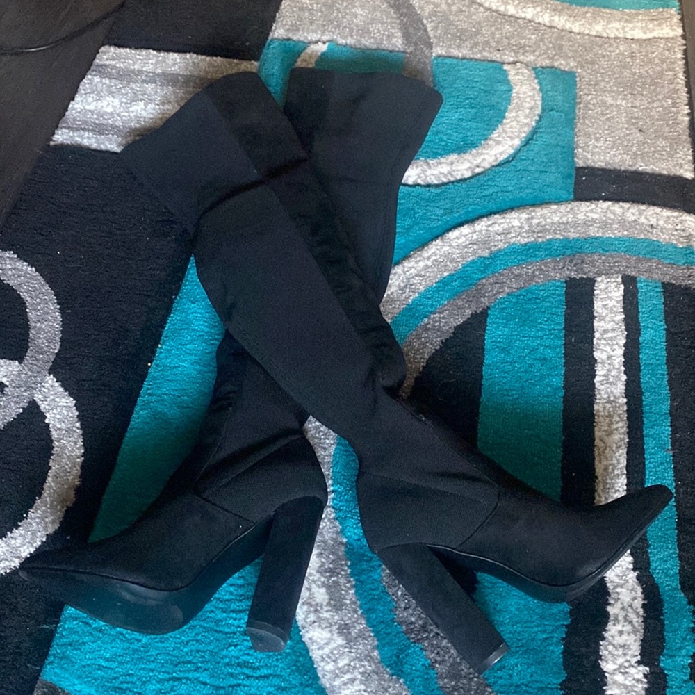 Women knee high boots